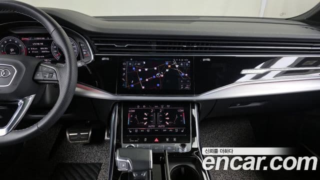 Audi Q7 2023 — Photo 17/20