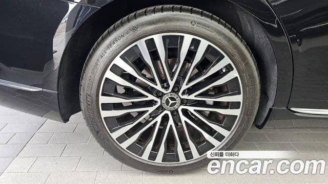 Mercedes-Benz S-Class 2022 — ფოტო 5/20