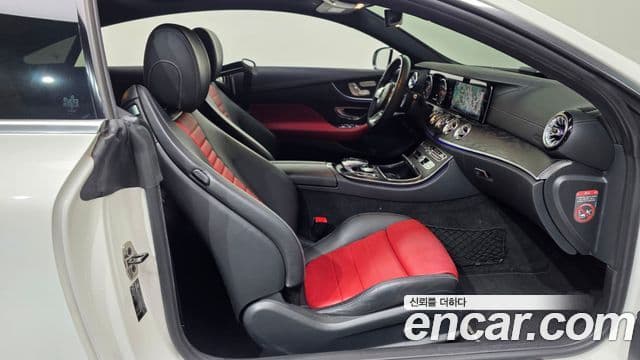 Mercedes-Benz E-Class 2019 — Photo 15/20