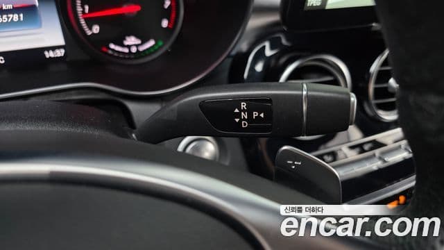 Mercedes-Benz C-Class 2018 — Şəkil 9/20