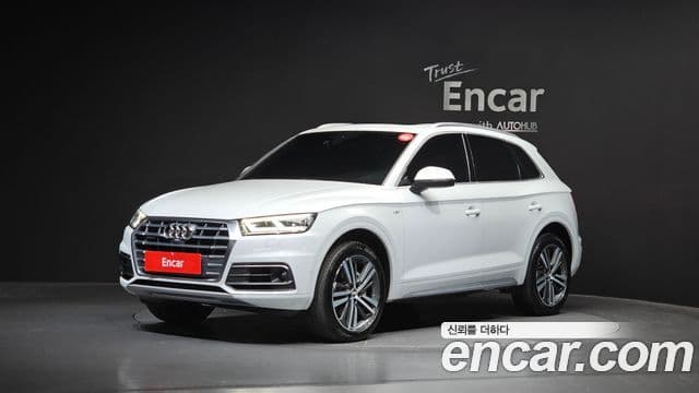Audi Q5 2020 — Şəkil 1/20