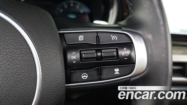 Kia K5 2021 — Photo 19/20