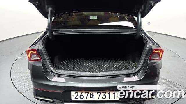 Kia K5 2021 — Photo 16/20