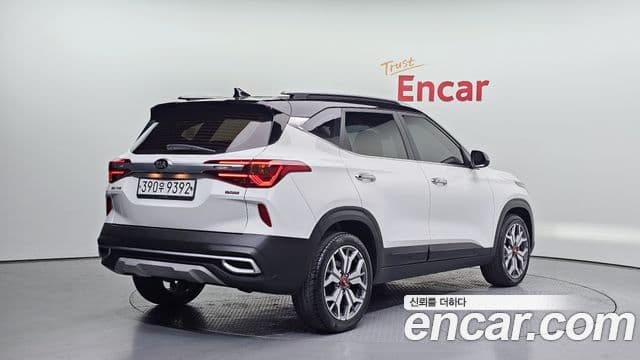 Kia Seltos 2020 — Şəkil 2/20