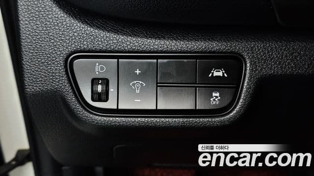 Kia Seltos 2020 — Şəkil 13/20
