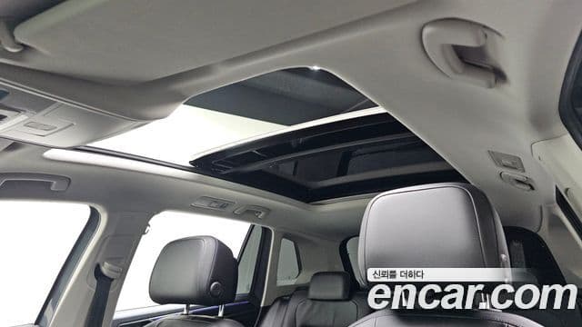 Volkswagen Tiguan 2024 — Photo 17/20