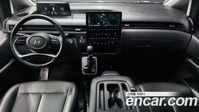 Hyundai Staria 2025 — Şəkil 7/20