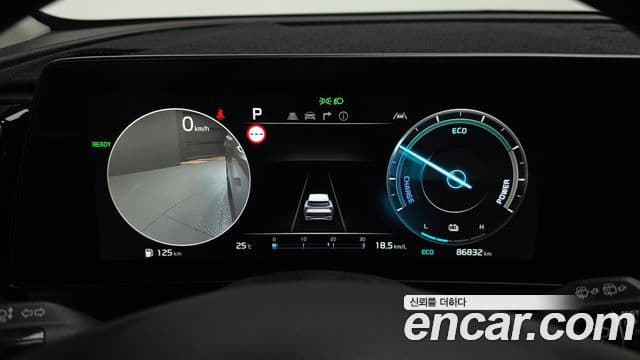 Kia Sportage 2021 — ფოტო 8/20