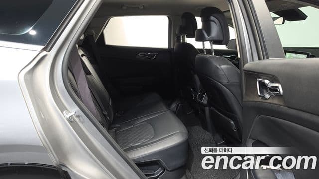 Kia Sportage 2021 — ფოტო 11/20