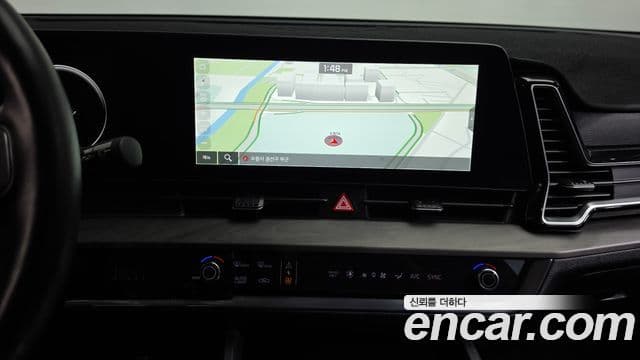 Kia Sportage 2021 — ფოტო 13/20