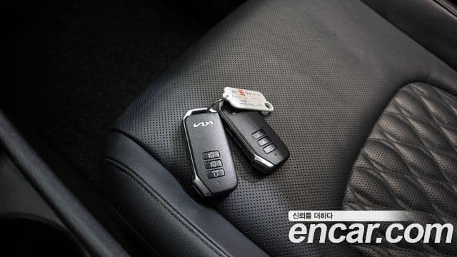Kia Sportage 2021 — ფოტო 15/20