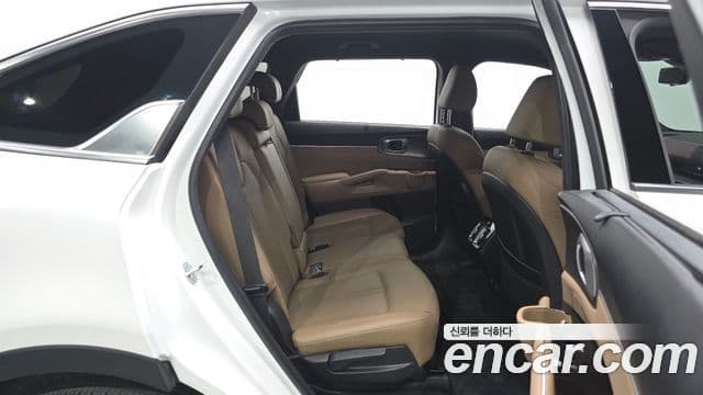 Kia Sorento 2023 — ფოტო 12/20