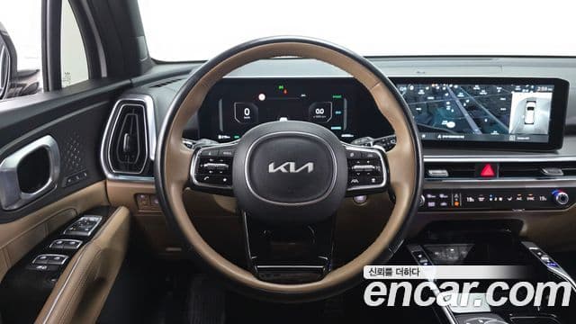 Kia Sorento 2023 — ფოტო 14/20