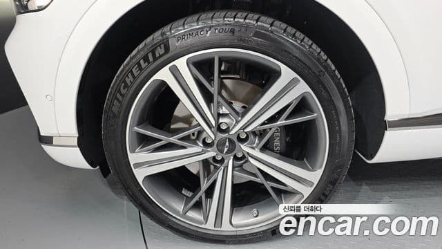 Genesis GV80 Coupe 2024 — ფოტო 17/36