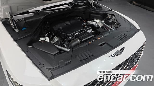 Genesis GV80 Coupe 2024 — ფოტო 32/36