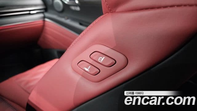 Genesis GV80 Coupe 2024 — ფოტო 8/36