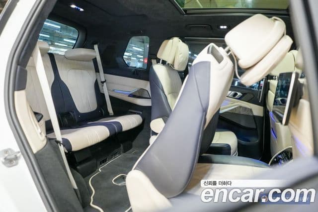 BMW X7 2019 — Photo 10/20