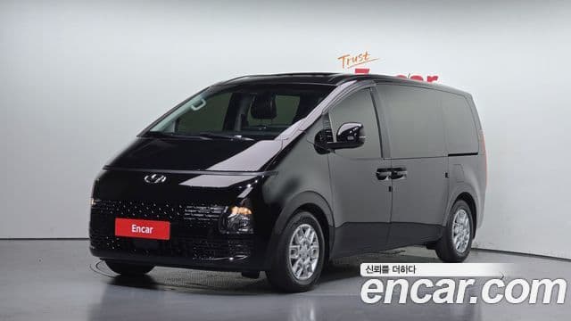 Hyundai Staria 2022 — ფოტო 1/20