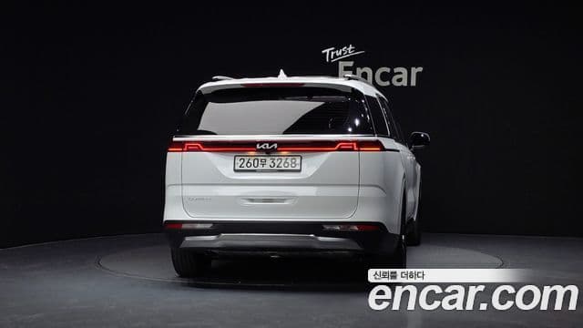 Kia Carnival 2023 — Şəkil 4/20