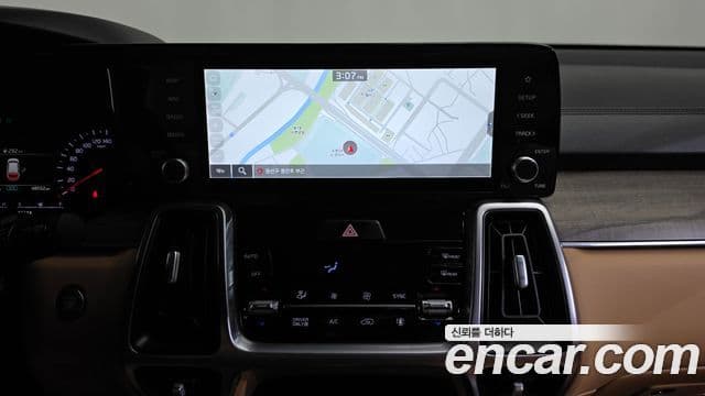 Kia Sorento 2022 — Фото 14/20