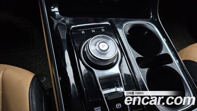 Kia Carnival 2022 — Фото 9/20