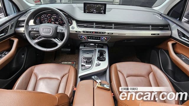 Audi Q7 2019 — ფოტო 7/20