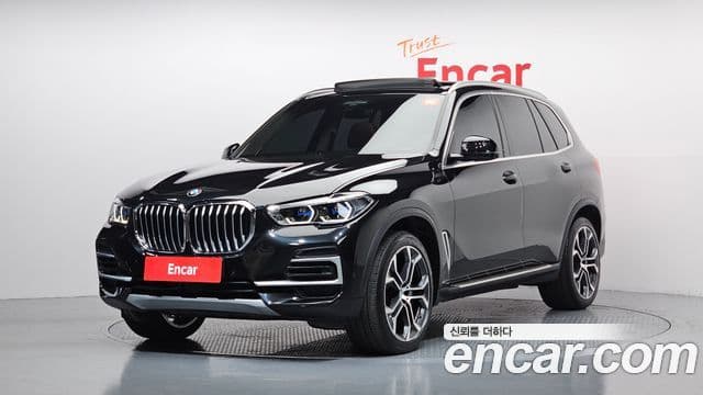 BMW X5 2023 — Фото 1/20