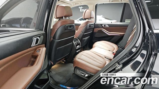 BMW X5 2023 — Фото 11/20