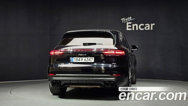 Porsche Cayenne 2019 — Фото 4/20