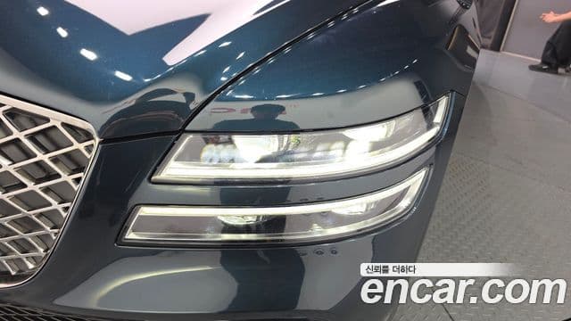 Genesis G80 2021 — Photo 21/33