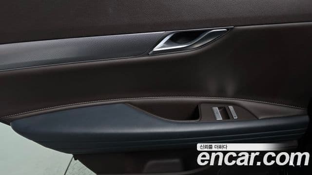 Genesis G80 2021 — Photo 32/33