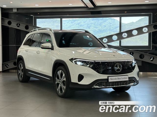 Mercedes-Benz EQB 2025 — Şəkil 8/19