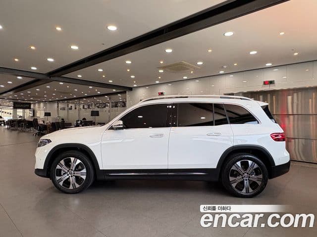 Mercedes-Benz EQB 2025 — Şəkil 2/19