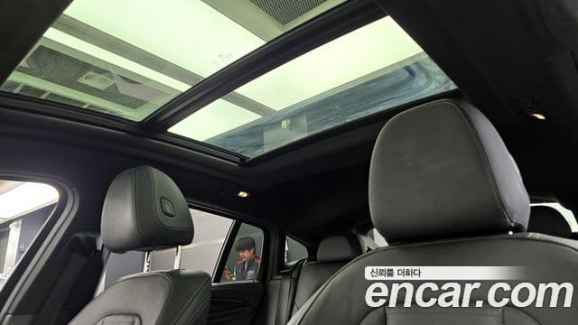 BMW X4 2021 — Şəkil 15/20