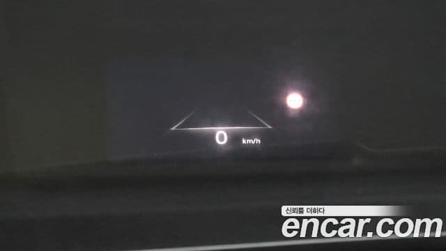 Genesis GV80 2023 — Photo 25/32