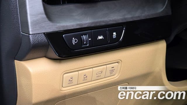 Kia Carnival 2022 — Фото 15/20