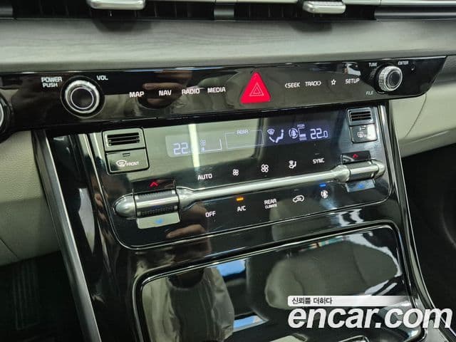 Kia Carnival 2021 — Şəkil 13/20