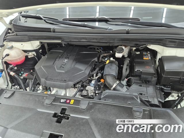 Kia Carnival 2021 — Şəkil 19/20