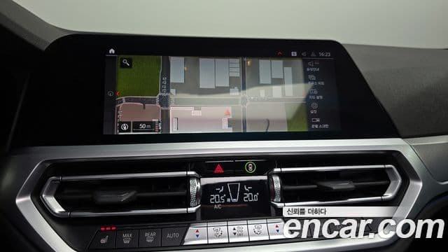 BMW 4 Series 2021 — ფოტო 16/20