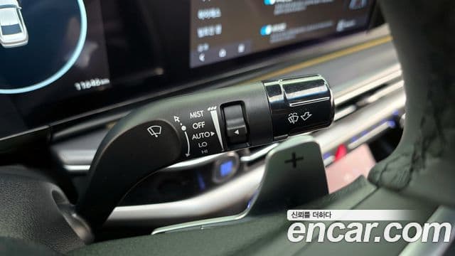Hyundai Grandeur 2023 — Şəkil 17/20