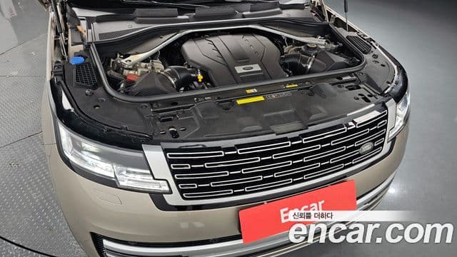 Land Rover Range Rover 2023 — ფოტო 6/20