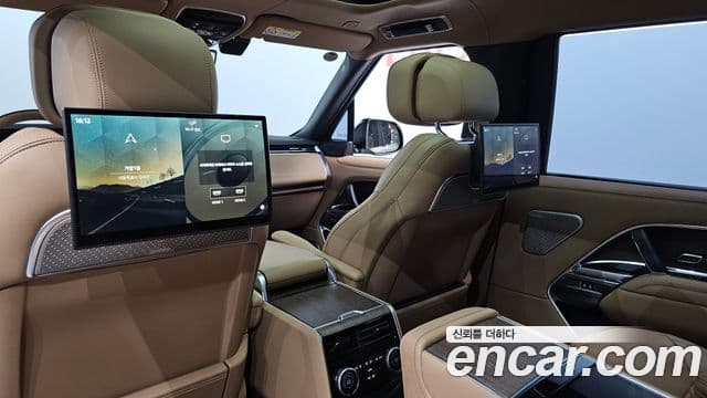 Land Rover Range Rover 2023 — ფოტო 11/20