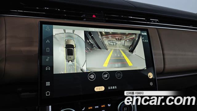 Land Rover Range Rover 2023 — ფოტო 16/20