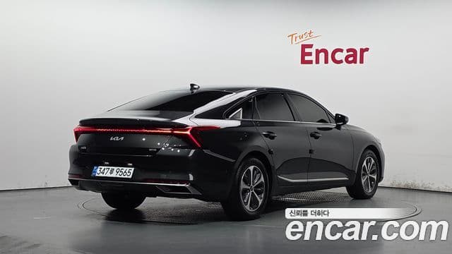 Kia K8 2023 — Şəkil 2/20