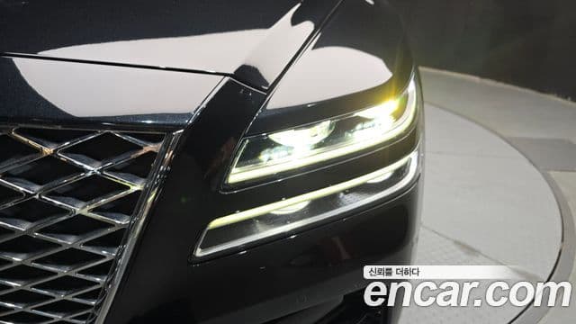 Genesis GV80 2021 — Photo 29/31