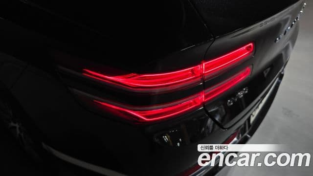 Genesis GV80 2021 — Photo 10/31
