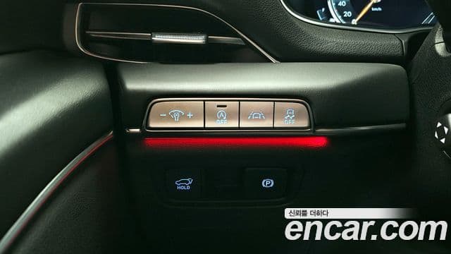Genesis GV80 2021 — Photo 25/31