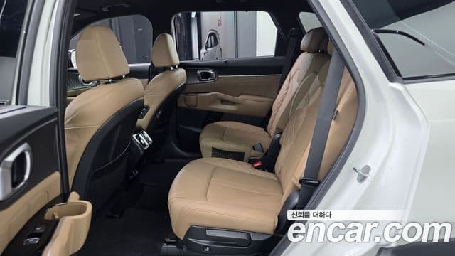 Kia Sorento 2024 — ფოტო 11/20
