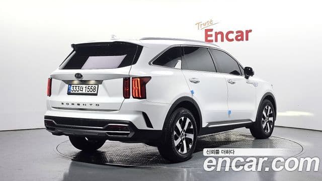 Kia Sorento 2021 — Фото 2/20