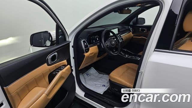 Kia Sorento 2021 — Фото 10/20